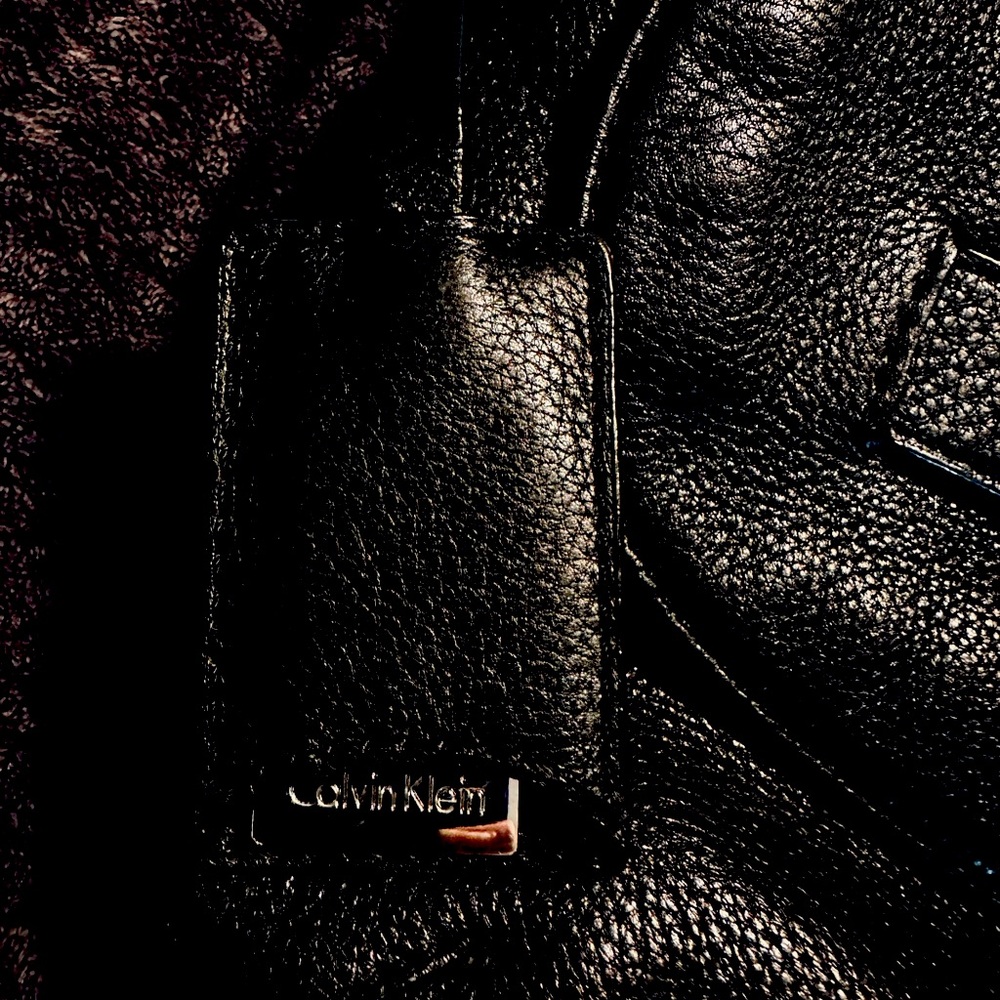 Calvin Klein Slouchy Leather Handbag/Crossbody - Picture 3 of 10